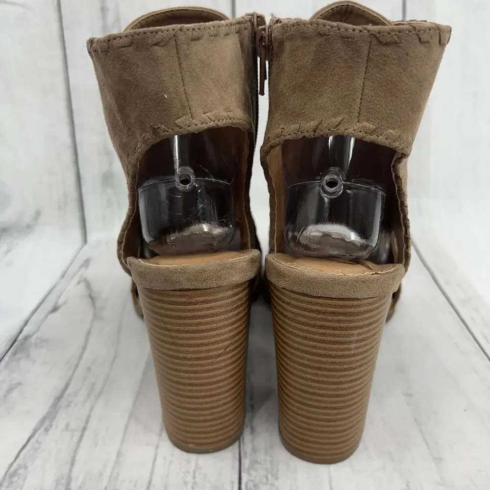 Report (11) BRAID Brown Faux Suede Leather Lace Up Heel Booties - Picture 5 of 9